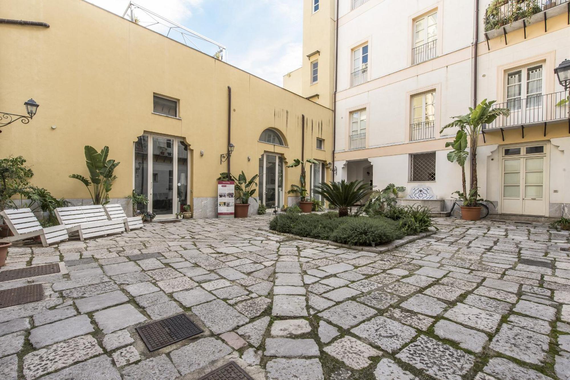 Palazzo Castrofilippo Apartment By Wonderful Italy 巴勒莫 外观 照片